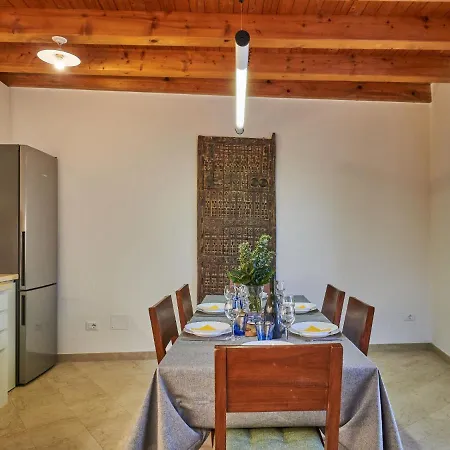 Casa Stella-4 By Interhome Semesterbostad Spiazzi Di Caprino